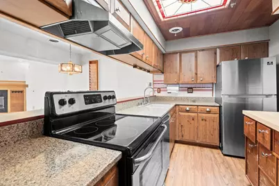 404 S Blount Street #308, Madison, WI 53703 - Photo 8