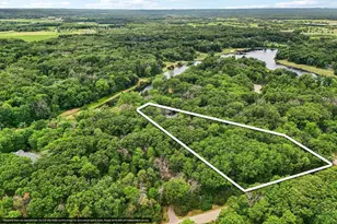 E10085 W Buck Bay, Reedsburg, WI 53959 - Photo 2