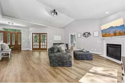 E10085 W Buck Bay, Reedsburg, WI 53959 - Photo 12