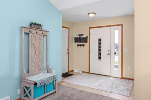 1019 21st St, Prairie Du Sac, WI 53578 - Photo 4