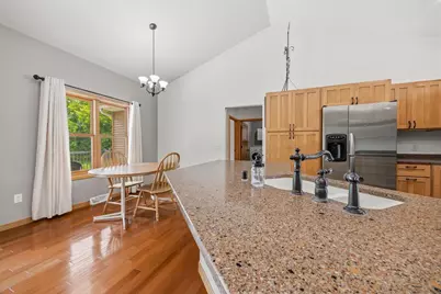 401 Highland Road, Cambridge, WI 53523 - Photo 12