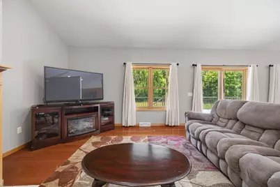 401 Highland Road, Cambridge, WI 53523 - Photo 8