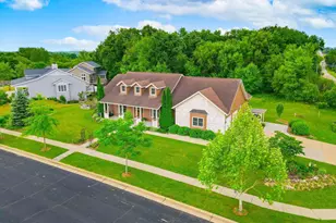 401 Highland Rd, Cambridge, WI 53523 - Photo 1