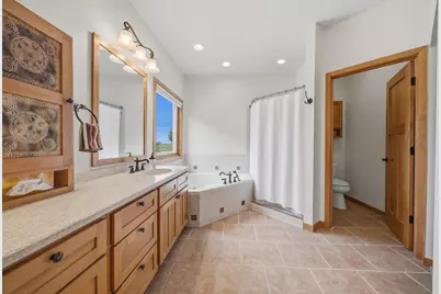 401 Highland Road, Cambridge, WI 53523 - Photo 38