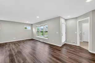 9338 Highland Gate Way, Madison, WI 53593 - Photo 8