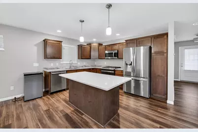 9338 Highland Gate Way, Madison, WI 53593 - Photo 4