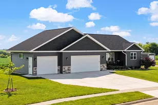 113 Cardinal Wy, Ridgeway, WI 53582 - Photo 2