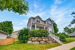 619 Redan Dr, Madison, WI 53593 - Photo 2