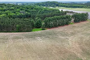 W8127 Dumke Rd, Portage, WI 53901 - Photo 30