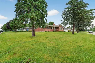 1302 E Garfield Street, Mount Horeb, WI 53572 - Photo 34