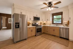 1302 E Garfield St, Mount Horeb, WI 53572 - Photo 14