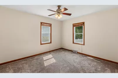 262 W North Street, Juneau, WI 53039 - Photo 10