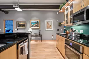 615 W Main Street, Madison, WI 53703 - Photo 16