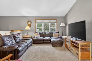 753 Walker Way, Edgerton, WI 53534 - Photo 6