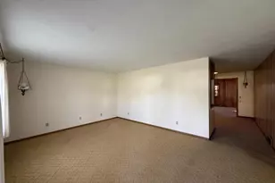 1040 N Sumac Dr, Janesville, WI 53545 - Photo 6