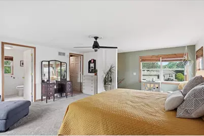 638 Mayfair Avenue, Madison, WI 53714 - Photo 14