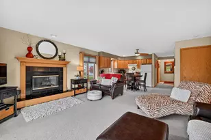10721 N Bay Shore Ln, Milton, WI 53563 - Photo 10
