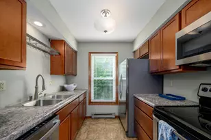 6758 Park Ridge Dr, Madison, WI 53719 - Photo 6