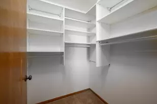 6758 Park Ridge Dr, Madison, WI 53719 - Photo 10
