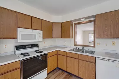 604 School Street, Marshall, WI 53559 - Photo 6