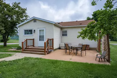1313 2nd Main Street, Elroy, WI 53929 - Photo 8