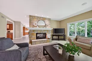817 Hidden Cave Rd, Madison, WI 53717 - Photo 12