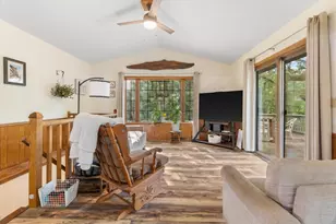 W7092 N Oakwood Cir, Neshkoro, WI 54960 - Photo 4