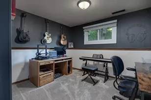 305 Raymond Rd, Waunakee, WI 53597 - Photo 28