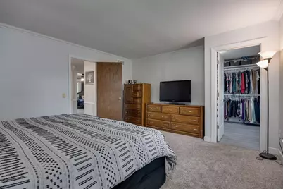 305 Raymond Road, Waunakee, WI 53597 - Photo 16