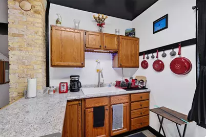 524 E Jefferson Street, Stoughton, WI 53589 - Photo 28