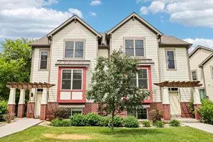 2665 Castle Rock Dr, Fitchburg, WI 53711 - Photo 2