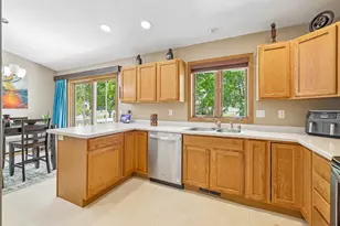 6 Weir Cir, Madison, WI 53719 - Photo 10