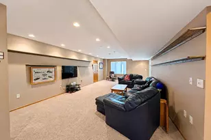 1825 Bringold Dr, Verona, WI 53593 - Photo 40