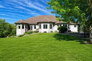 1825 Bringold Dr, Verona, WI 53593 - Photo 2