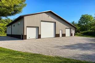 1825 Bringold Dr, Verona, WI 53593 - Photo 4