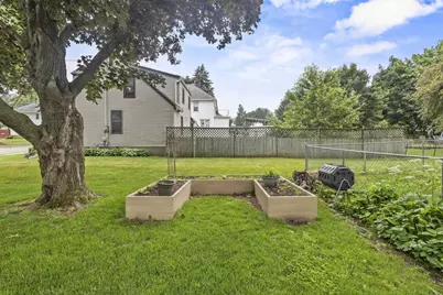 325 S Bridge Street, Markesan, WI 53946 - Photo 34