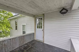325 S Bridge St, Markesan, WI 53946 - Photo 28