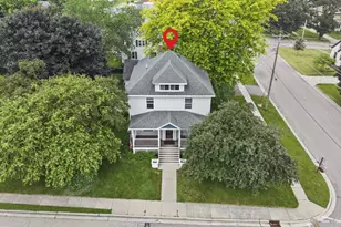 325 S Bridge St, Markesan, WI 53946 - Photo 1