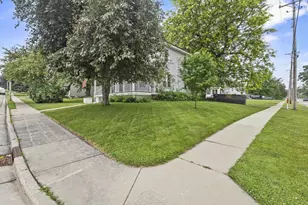 325 S Bridge St, Markesan, WI 53946 - Photo 38