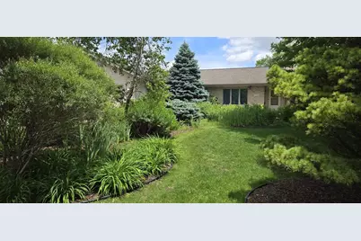 2 Snowflake Court, Madison, WI 53719 - Photo 4
