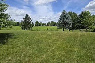 2 Snowflake Ct, Madison, WI 53719 - Photo 8