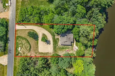 S589 Mockingbird Court, La Valle, WI 53491 - Photo 4