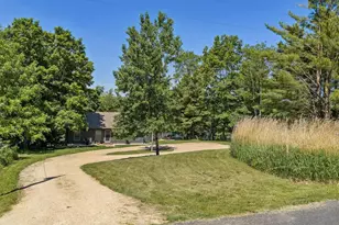 S589 Mockingbird Ct, La Valle, WI 53491 - Photo 38