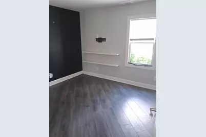 310 Hickory Street, Pewaukee, WI 53072 - Photo 4
