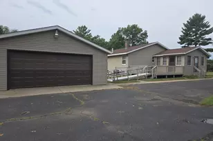 2144 Market St, Friendship, WI 53934 - Photo 6