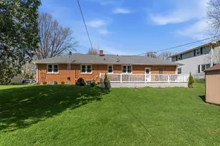 809 Grove St, Beaver Dam, WI 53916 - Photo 16