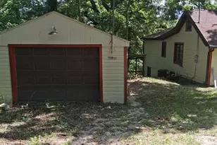 W8846 Hickory Dr, Delavan, WI 53115 - Photo 12