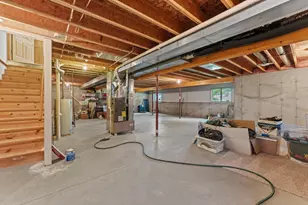 1720 N Hillcrest Dr, Baraboo, WI 53913 - Photo 24