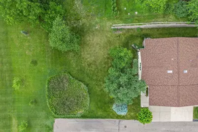 1720 N Hillcrest Drive, Baraboo, WI 53913 - Photo 34