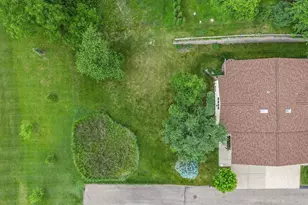 1720 N Hillcrest Dr, Baraboo, WI 53913 - Photo 34